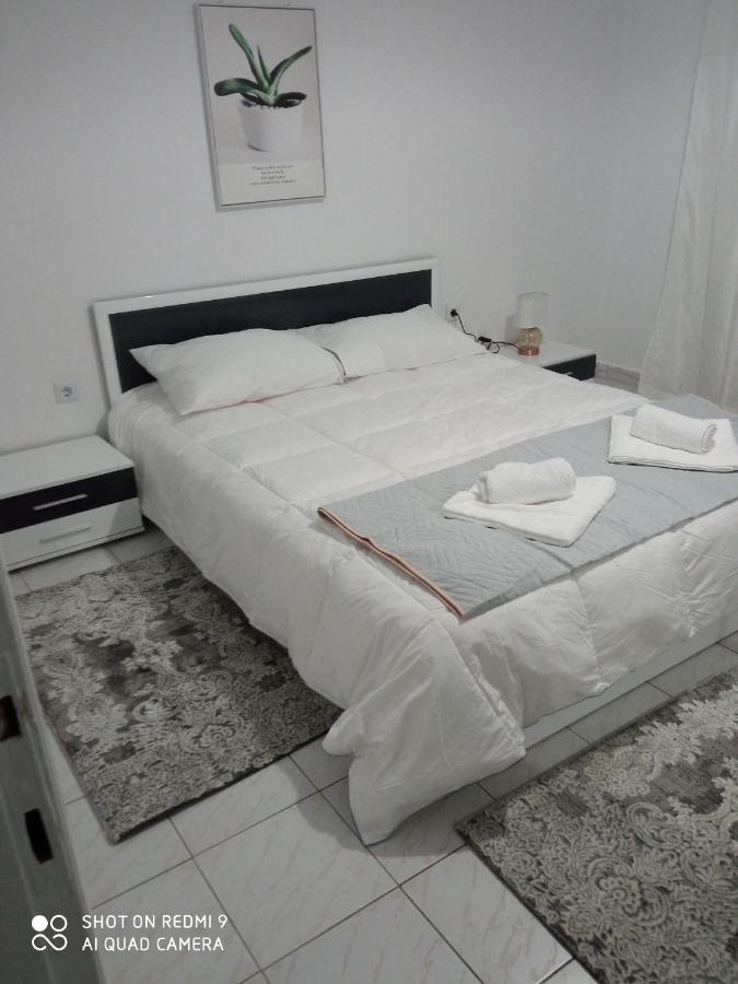 Elea House Apartment เกราโมตี ภายนอก รูปภาพ